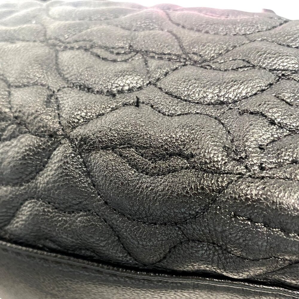 Betsey Johnson Quilted Black Lips Faux Leather Satchel Bag & Pom Poms Love Coll - Picture 11 of 14